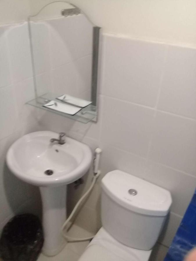 Emmanuel'S Service Apartment Near The Airport Manila Ngoại thất bức ảnh