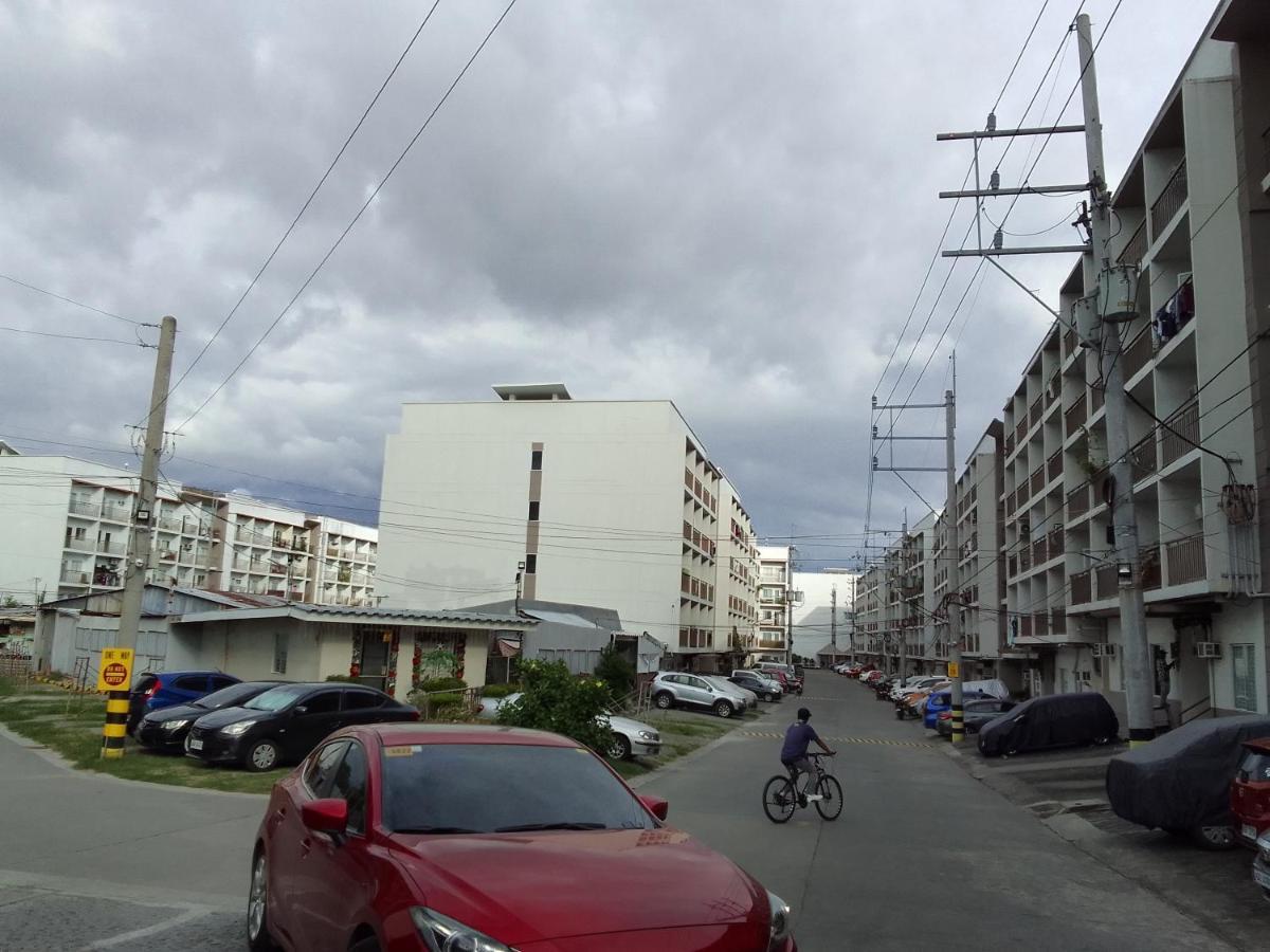 Emmanuel'S Service Apartment Near The Airport Manila Ngoại thất bức ảnh