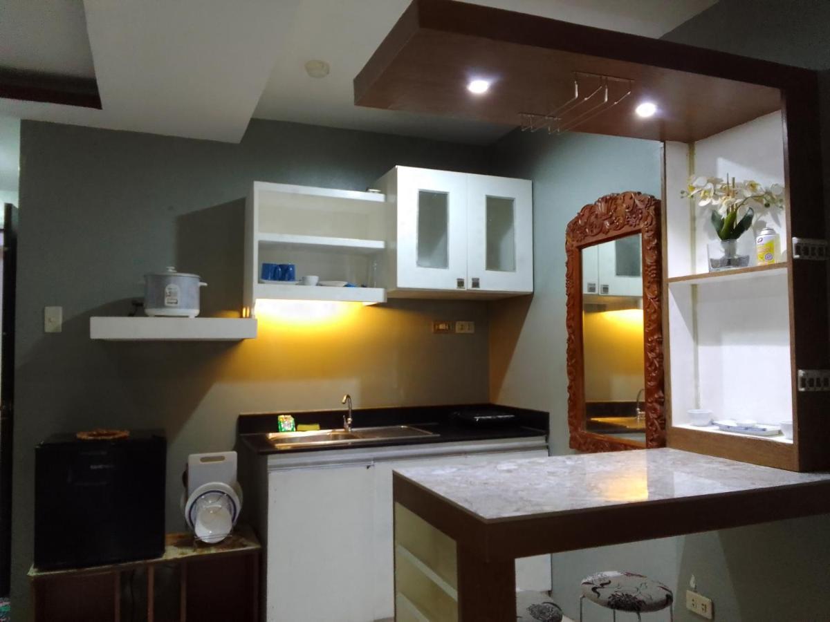 Emmanuel'S Service Apartment Near The Airport Manila Ngoại thất bức ảnh