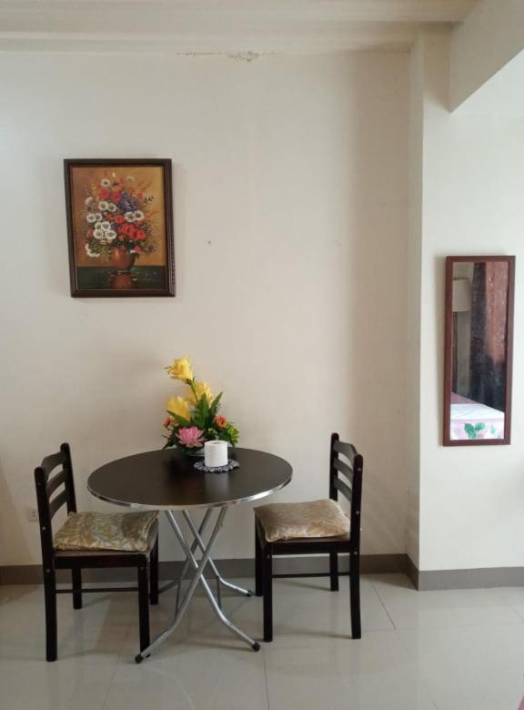 Emmanuel'S Service Apartment Near The Airport Manila Ngoại thất bức ảnh