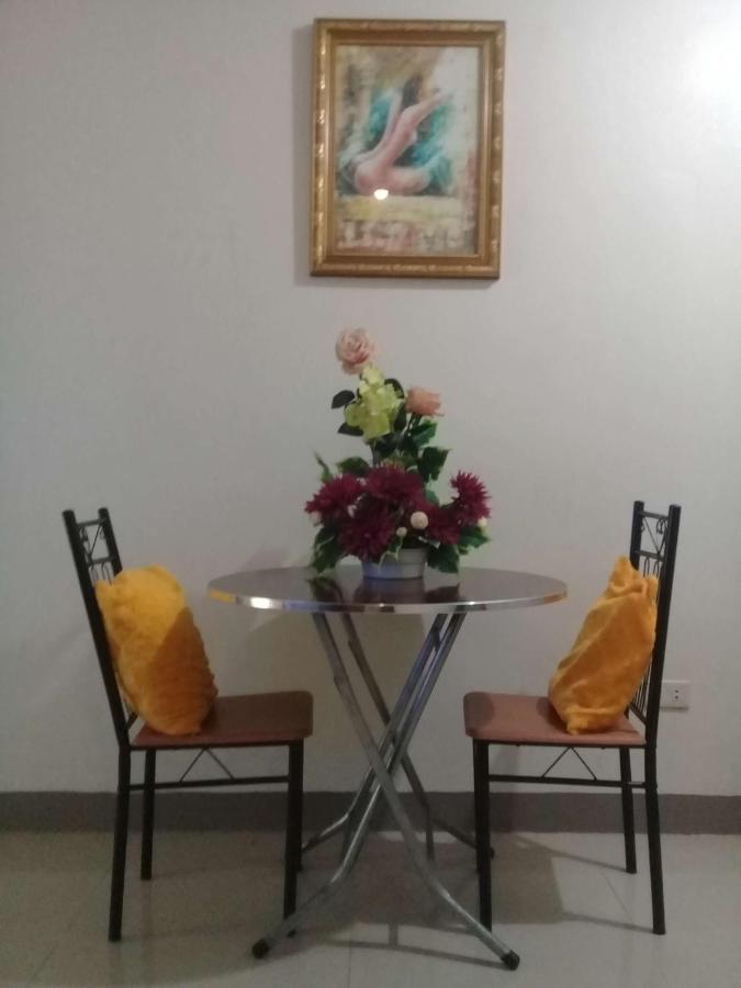 Emmanuel'S Service Apartment Near The Airport Manila Ngoại thất bức ảnh